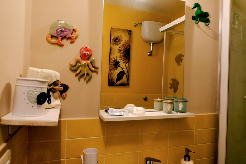 La 'Nziria Apartment เนเปิลส์ ภายนอก รูปภาพ