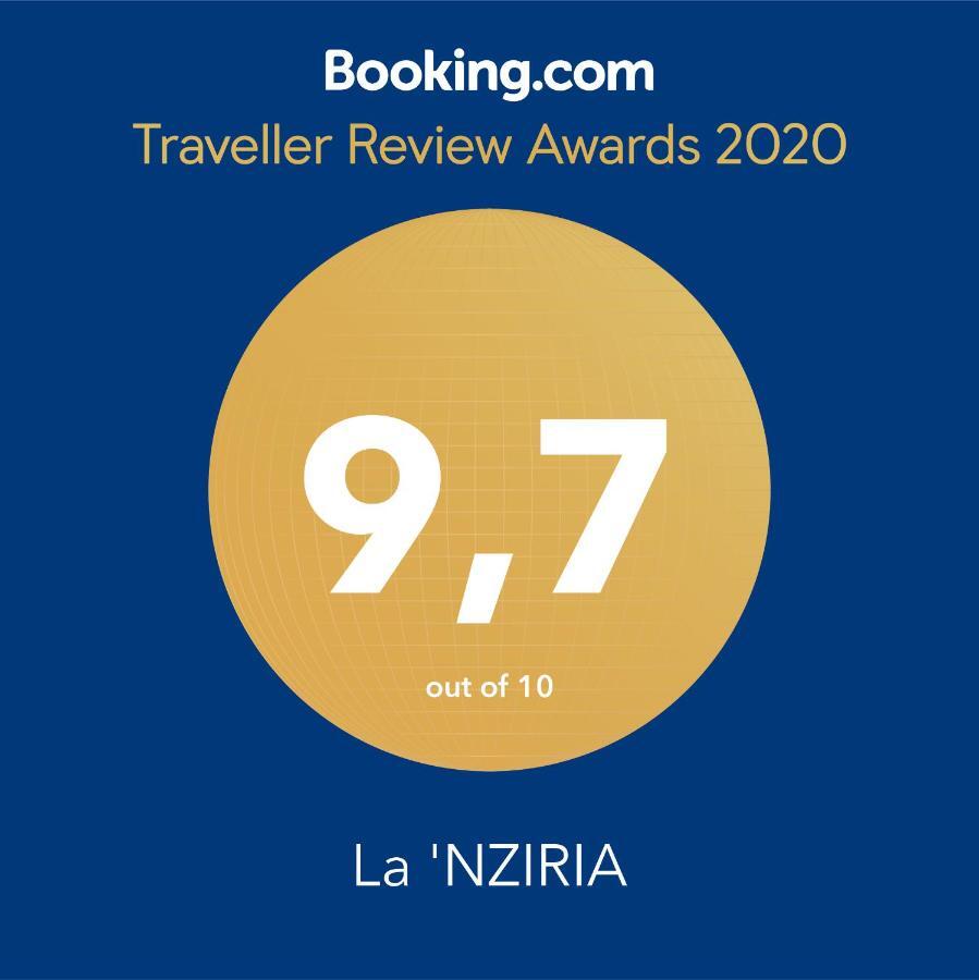 La 'Nziria Apartment เนเปิลส์ ภายนอก รูปภาพ